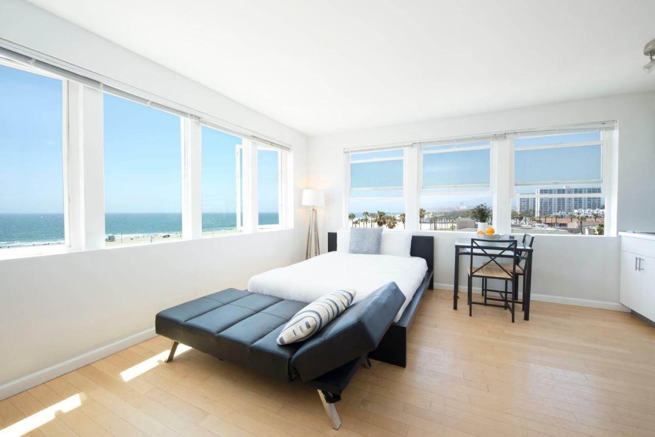 Air Venice On The 3* Los Angeles